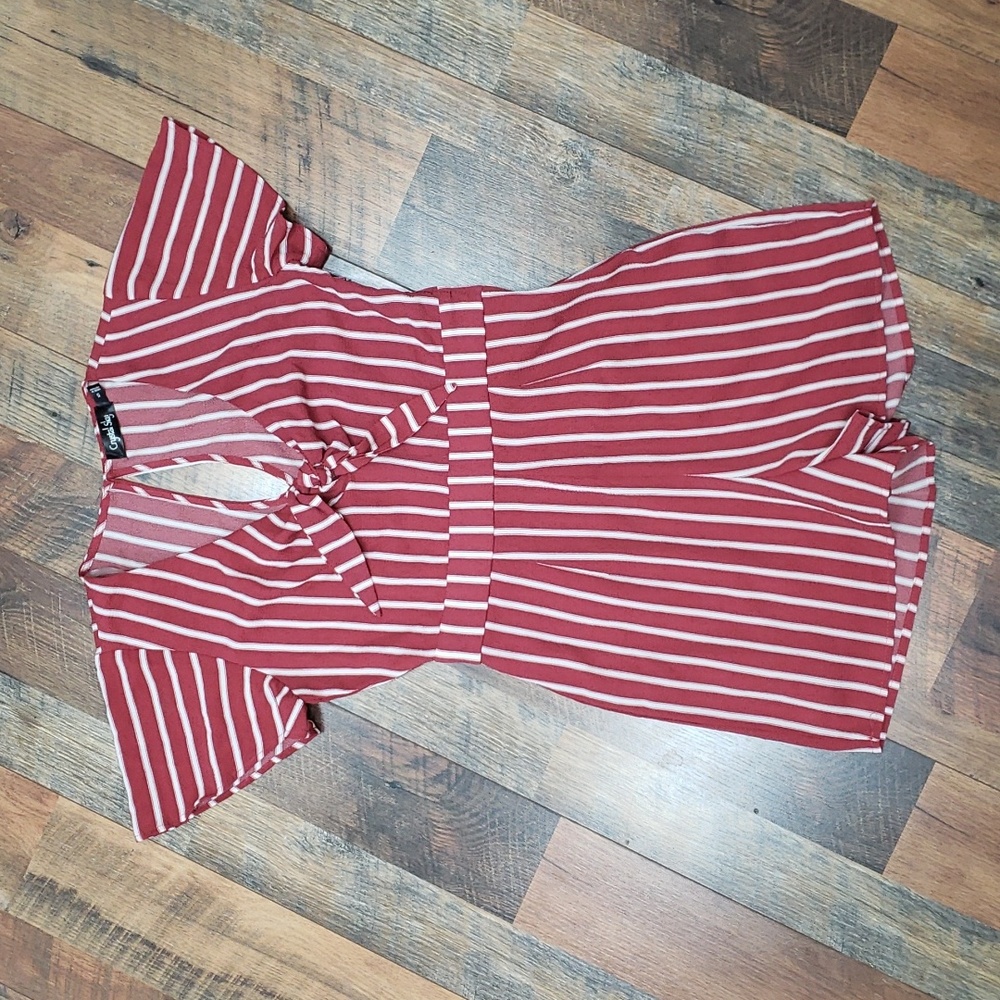 Crystal Sky Red & White Striped Short Sleeve Romper, Size 5